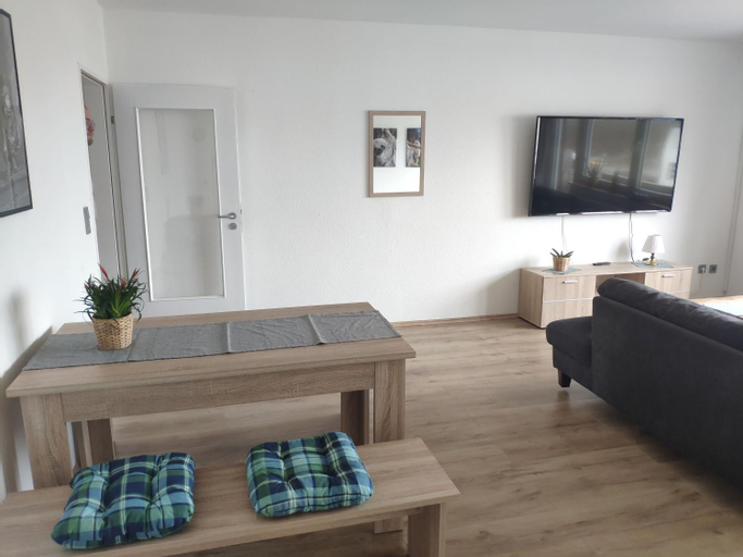 Facilities 4, Gemutliche Wohnung "Charly" zum Wohlfuhlen zu allem gut angebunden, Paderborn