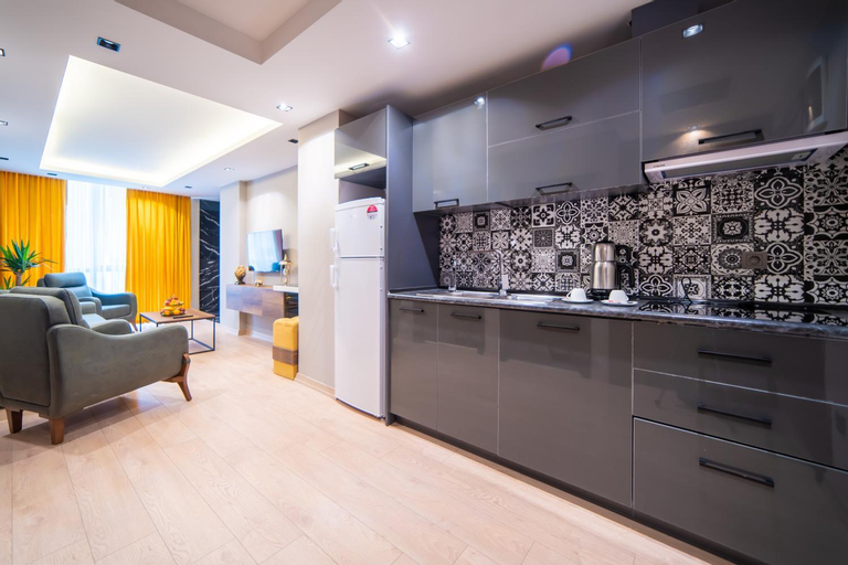 Dining Room 11