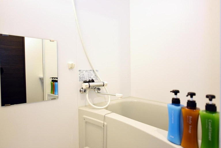 Bathroom 3, Sun Court Hongodori Garden Hills, Sapporo