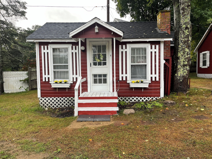 Exterior & Views 2, White Mountain Cottages, Carroll