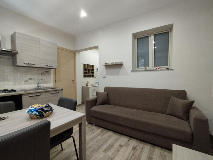 Others 5, Casa Paolina, Catania
