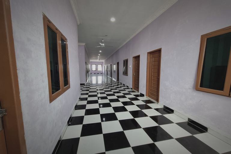 Others 4, EXPRESS O 91979 Penginapan Tondong Ta, Medan