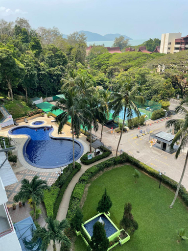 Sport & Beauty 3, Ferringhi Sea View Apartment 777, Penang Island