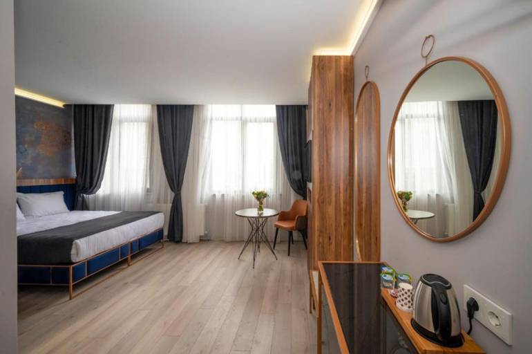 Bedroom 26