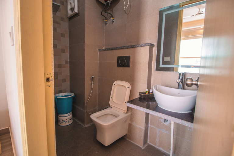 Bathroom 4, Hotel The Moksham, Garhwal
