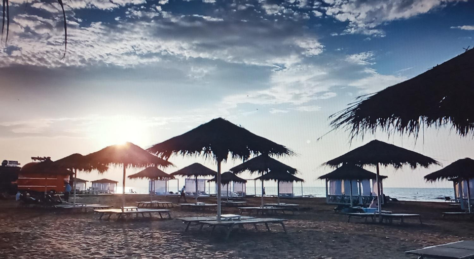 Others 5, Sea Breeze, Baku