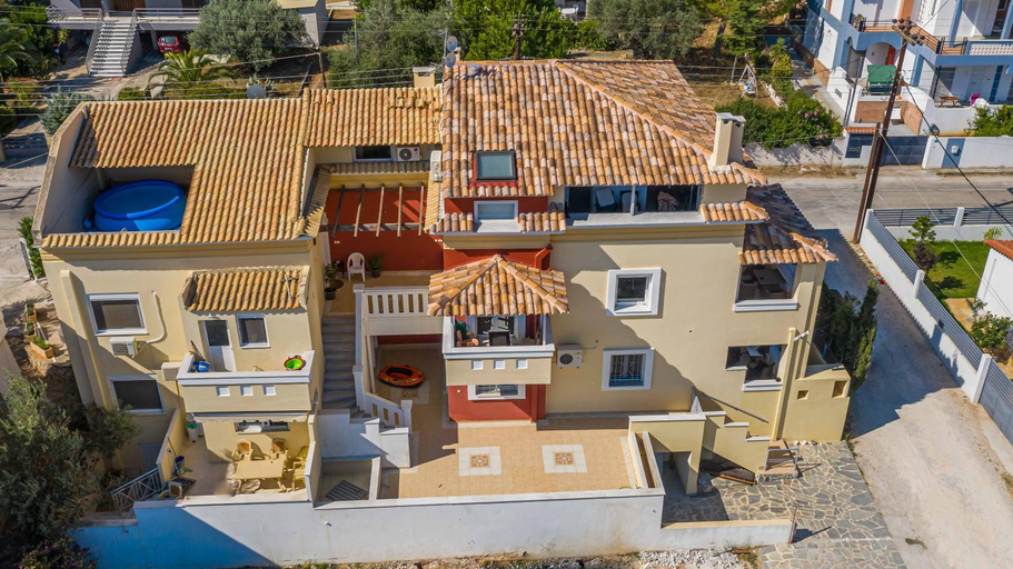 Exterior view 4, LIVAS Almyri seafront flat, Peloponnese