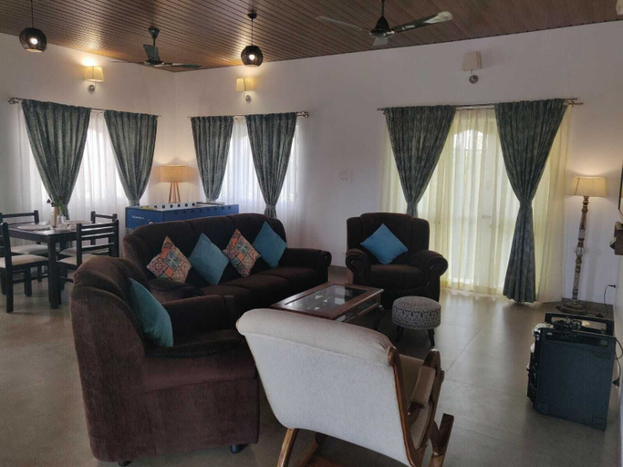 Living area 3, Elegant Holiday Homes, Mysore