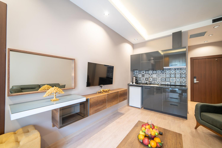 Dining Room 15