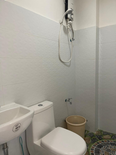 Bathroom 3, Dapitan Travellers Inn, Dapitan City