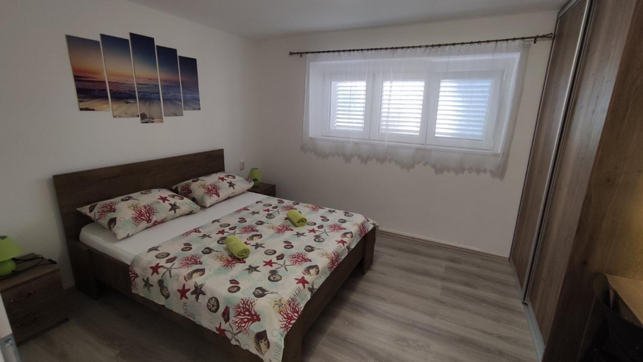 Bedroom 2, ADRIATIC APARTMENT center II MAKARSKA, Makarska