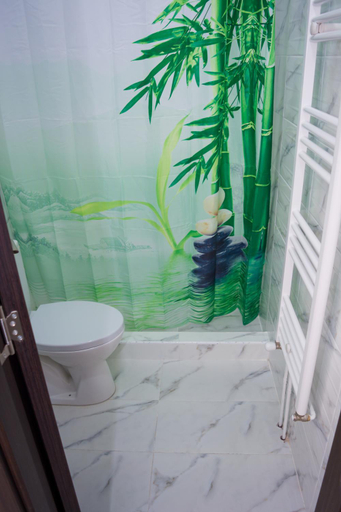 5, LUXURY ERK, Calimanesti
