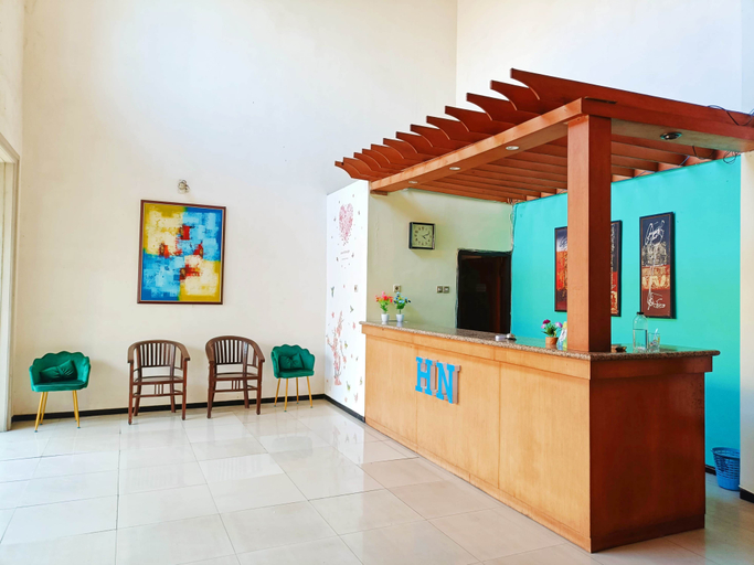 Public Area 2, Yutaka Inn Nugraha Araya, Malang