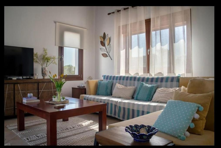 3, Al Aker Villa with private pool, Crete