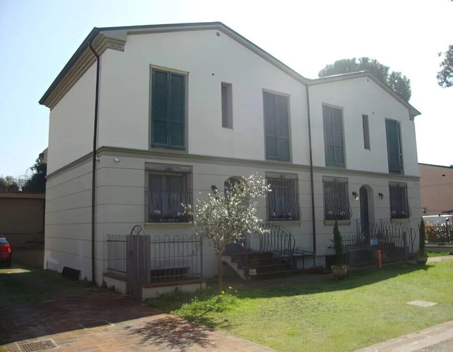 Exterior & Views 2, Casa Giulietta B&B, Rimini