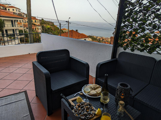 Others 4, Casa Ascencao, vista mar Madeira, Funchal