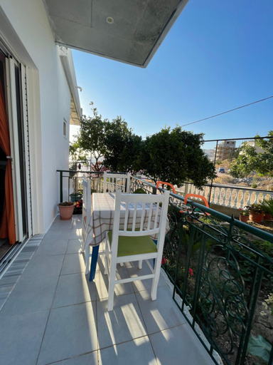 Others 4, Kevi Rooms, Sarandës