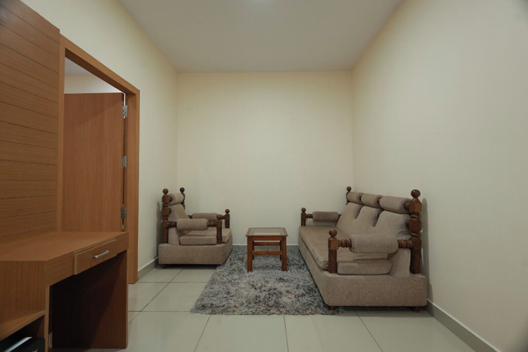 Others 4, Hotel Floral Palace, Kottayam