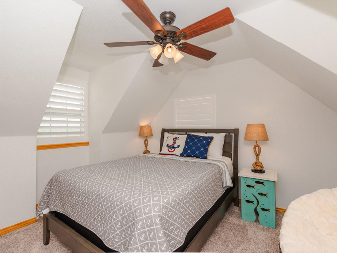 Bedroom 3, Bay Cottage by Miss Kitty’s, Aransas