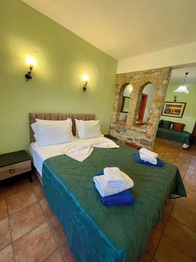 Bedroom 5, Skiathos Island Suites, Thessaly