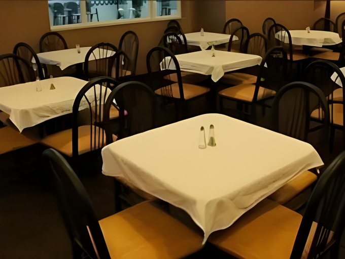 Food & Drinks 5, Crystal Inn Hotel & Suites – West Valley City, Salt Lake