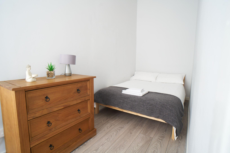Bedroom 2, Douglas Gatehouse , South Lanarkshire