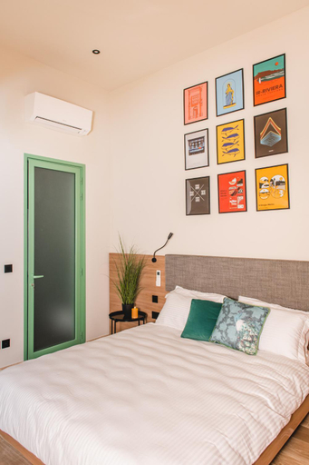 Others 4, Privilege Suit SLiema