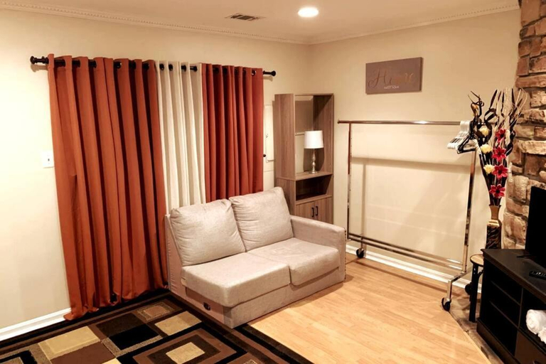 Others 3, Modern Comfort Stays, Fairfax