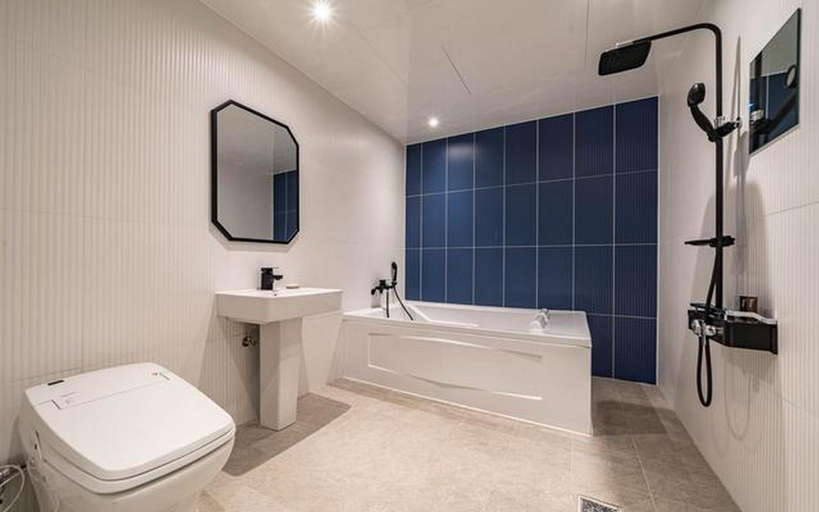Bathroom 5, Suwon Ingye-dong Hotel riache, Suwon