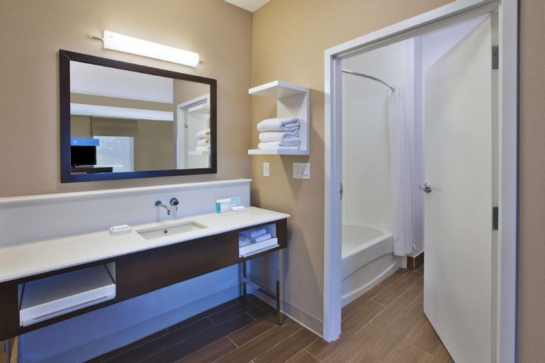 Bathroom 5