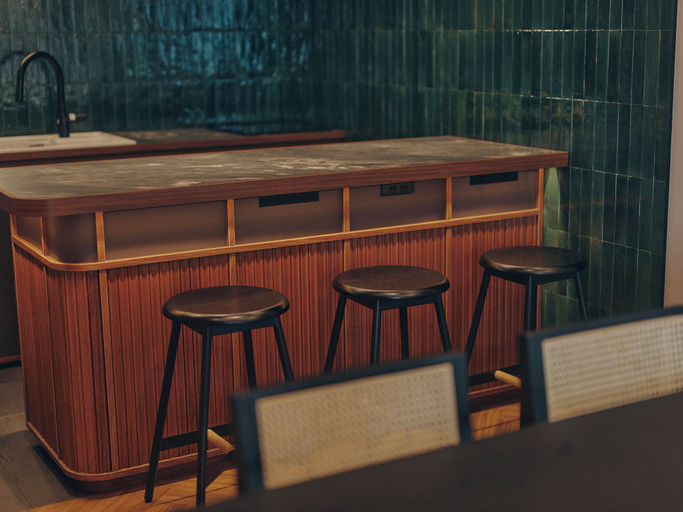 Food & Drinks 5, illi Surp Shiba-Park, Minato