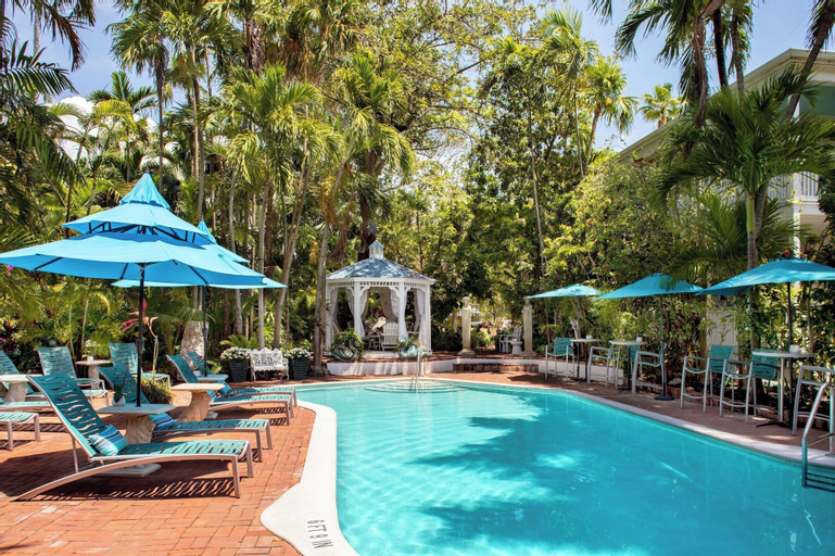 The Gardens Hotel, Monroe