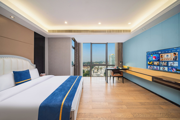 Bedroom 16