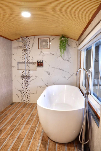 Bathroom 4, U HAUS TRAIN CABIN RESORT, Sai Yok