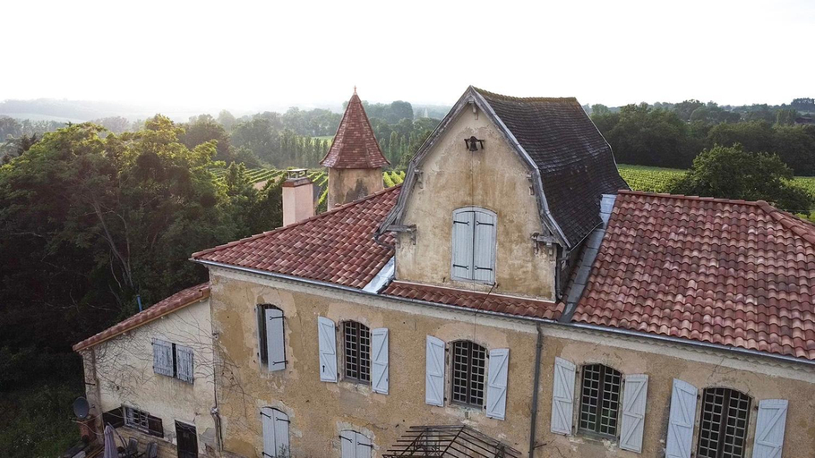 Others 4, Chateau d'Esplavis, Gers