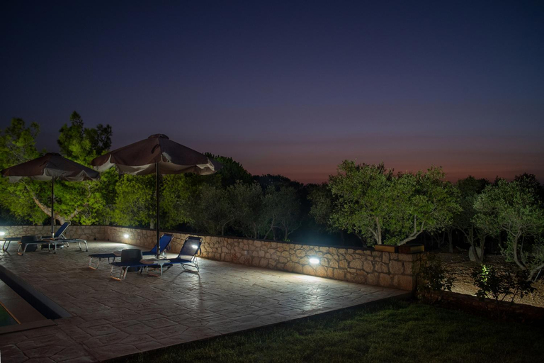 2, Al Aker Villa with private pool, Crete