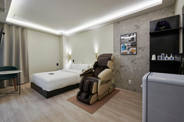 Bedroom 3, Just Sleep Hotel Cheonan Buldang Branch, Cheonan
