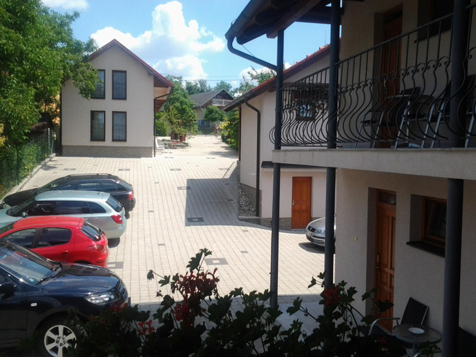 Others 3, Penzion Karen, Nové Zámky