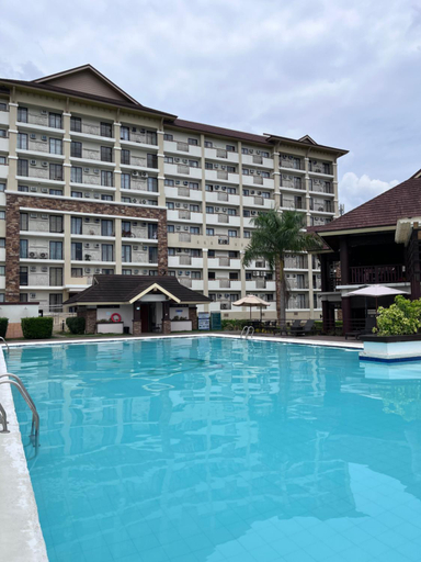 Sport & Beauty 2, One BR Condo Unit with WiFi & Netflix at One Oasis, Cagayan de Oro City