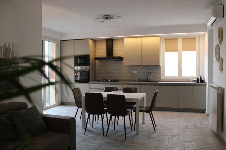 Others 5, GF Holiday Suite 3, Savona