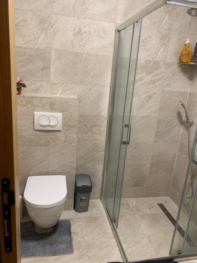 Bathroom 3, وردة اليجا, Sarajevo