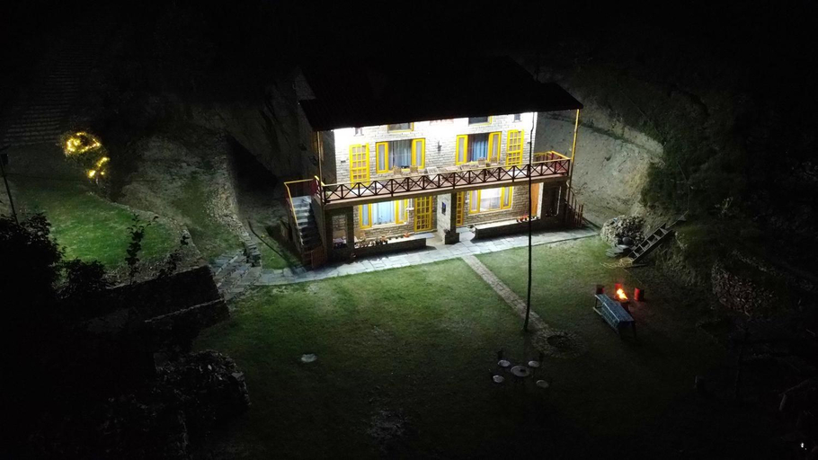 Others 2, Naughar Homestay, Almora