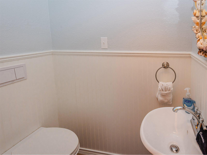 Bathroom, Bay Cottage by Miss Kitty’s, Aransas