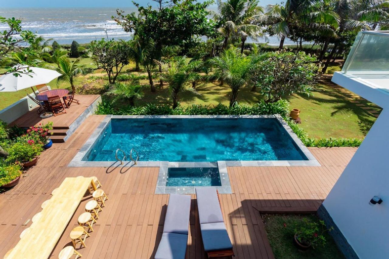 Swimming Pool 14