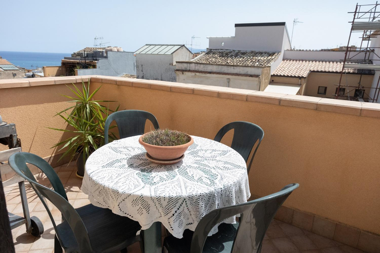 Others 2, GuestHost - Corso Garibaldi - Castellammare Central Flats, Trapani