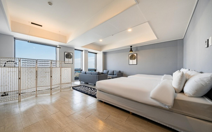 Bedroom 2, Sokcho Stay Hotel, Goseong