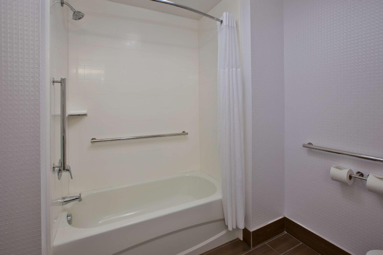 Bathroom 6