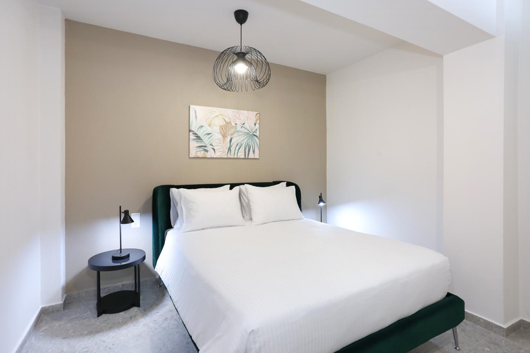 5, Dione Seaside Apartments, Crete