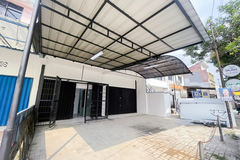 Exterior & Views, RedDoorz @ Pandu Raya Bogor by Madam M Place, Bogor