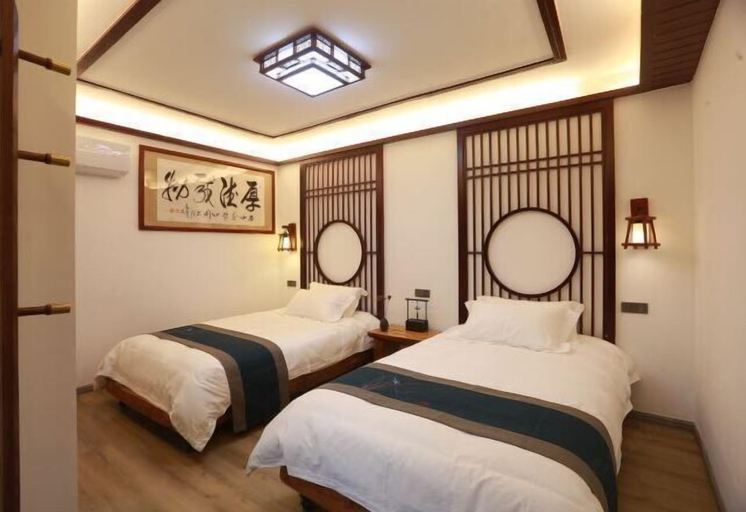 Bedroom 3, Wudangshan Taiziju Inn, Shiyan